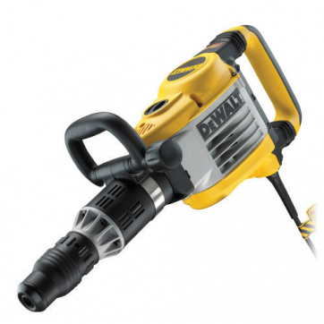 Отбойный молоток DeWalt D25902K в прокат в Чебоксарах. У нас лучшая цена за сутки! Возможность взять в аренду с выгодной скидкой до 40% при экспресс доставке 24/7. И помните, ночью стоимость еще дешевле на 30%! #арендапрокат #виброплита #выгодно