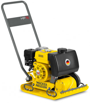 Виброплита Wacker Neuson MP-15 в прокат в Чебоксарах. У нас лучшая цена за сутки! Возможность взять в аренду с выгодной скидкой до 40% при экспресс доставке 24/7. И помните, ночью стоимость еще дешевле на 30%! #арендапрокат #виброплита #выгодно